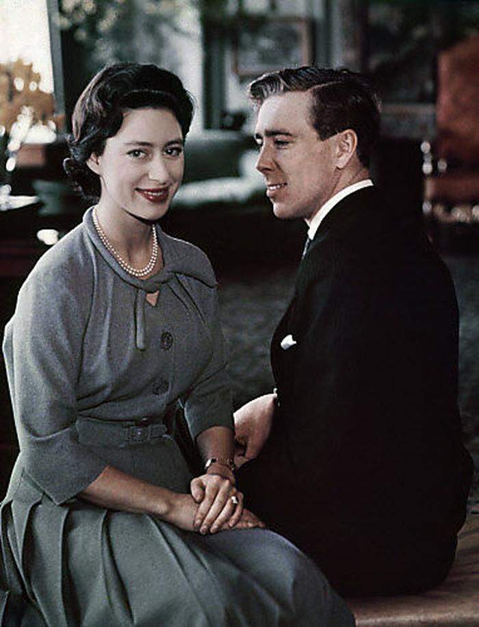 Prinzessin Margaret mit Lord Snowdon im Jahre 1960, kurz vor der Hochzeit