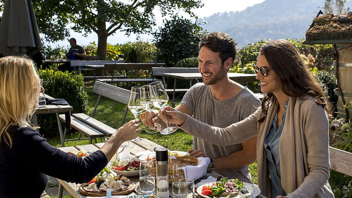 Die Buschenschank haben auch am Pfingstwochenende geöffnet