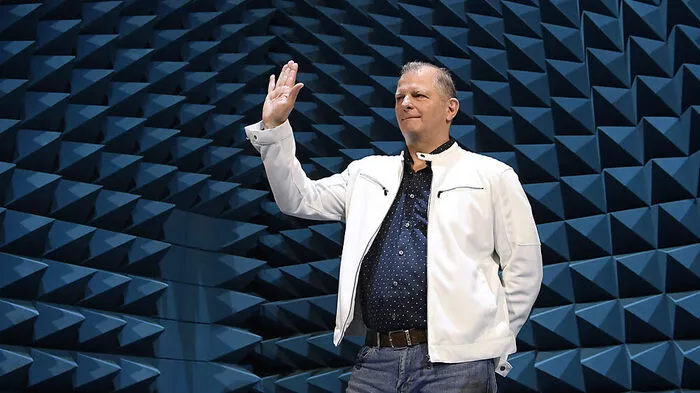 Martin Kušej wird von 2019 bis 2024 am Burgtheater als Direktor tätig gewesen sein.