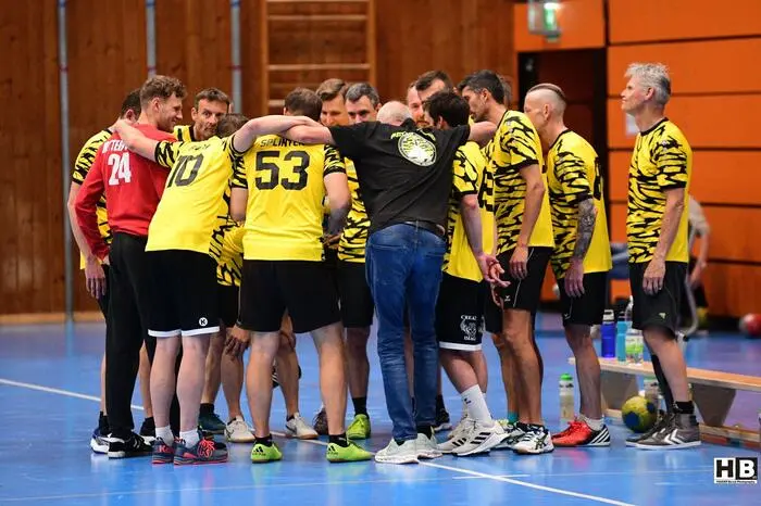 Mit dem Endstand von 25:26 setzten sich die Gäste aus Zeltweg ganz knapp durch