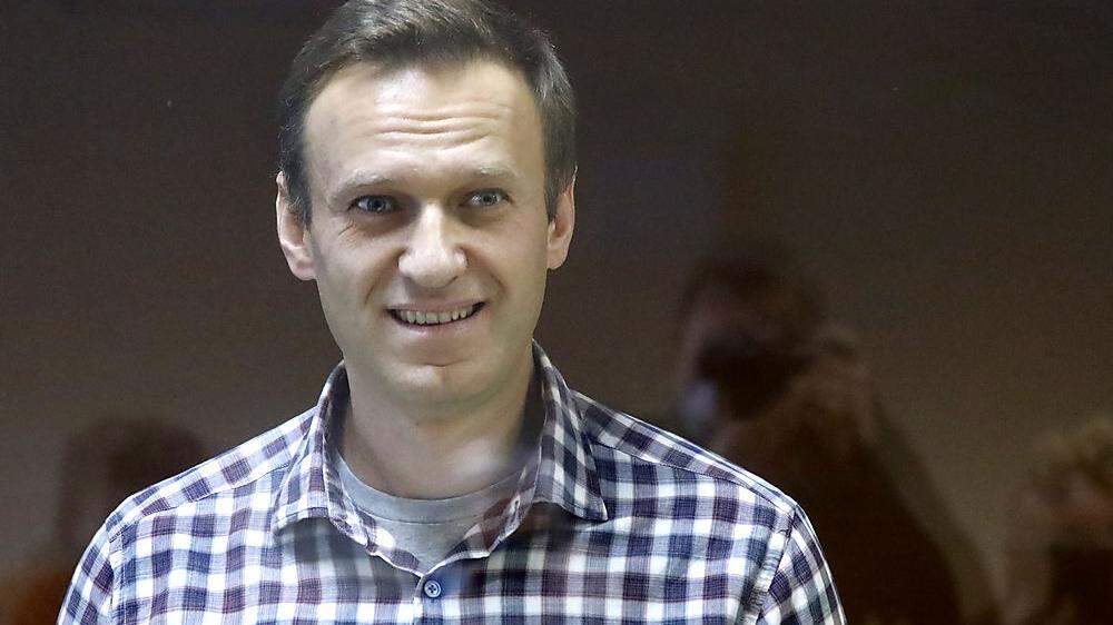 Ein russisches Gericht hat am Freitag den Hausarrest einer Mitstreiterin des inhaftierten Kreml-Kritikers Alexei Nawalny verlängert 