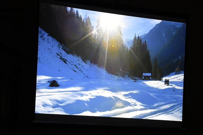 Wunderschöne, stimmungsvolle Aufnahmen, vom Lesachtal über Kötschach Mauthen bis zum Weissensee, produziert von der Degn Film GmbH aus Grödig bei Salzburg.