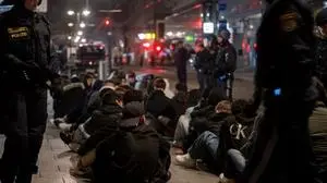 Überwiegend Jugendliche mit Migrationshintergrund randalierten in der Halloween-Nacht in Linz. 