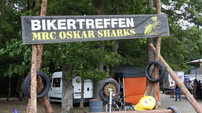 Zum 28. Biker-Weekend des Motorradclubs "MRC Oskar Sharks"...