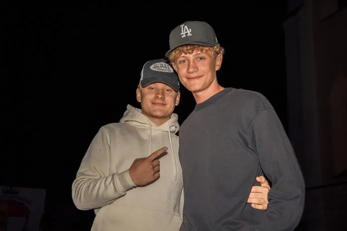 Rund 500 Gäste feierten im Festzelt, das heuer zweigeteilt war. DJ Flapp und DJ Pete spielten in der Disco