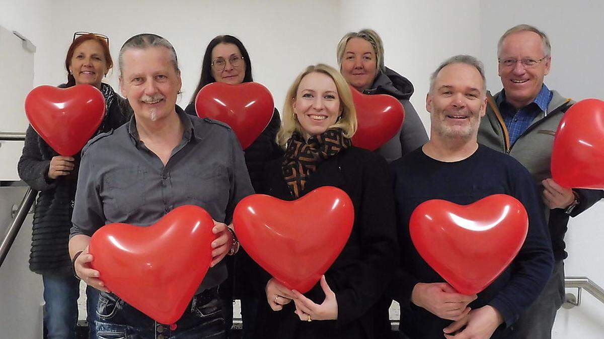 Vertreter des ÖGB Lienz: Alberta Kuenz, Harald Kuenz, Vera Mair, Evelyn Müller, Agnes Rainer, Martin Strasser und Willi Lackner