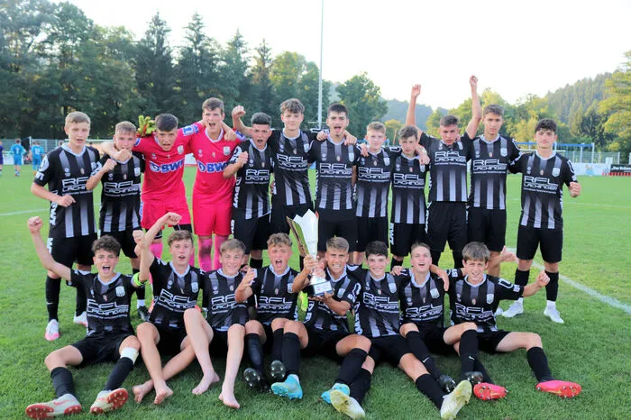 Den Sieg 2020 konnten die Nachwuchsfußballer vom LASK erst im Elfmeterschießen entscheiden und gewannen mit 2:1 Toren den Lipizzanerheimat Cup 2020 im Sportzentrum Ligist.