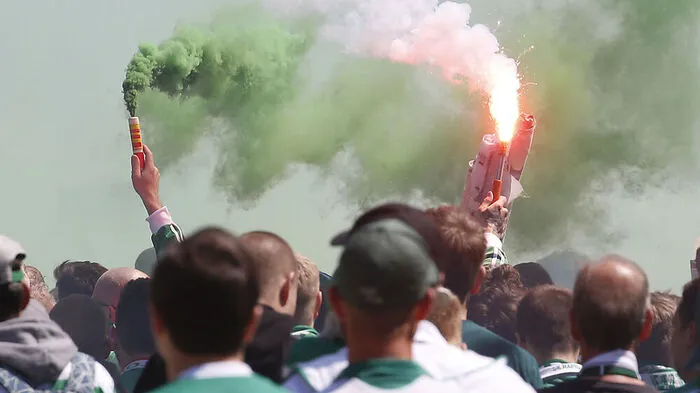Rapid Fanmarsch führte im Dezember Konsequenzen 
