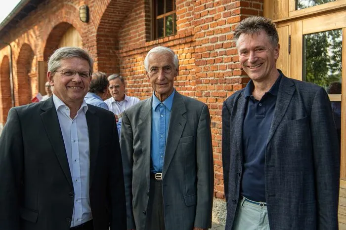 SP-Geschäftsführer Christian Deutsch kam aus Wien. Unter den Delegierten waren auch viele der unzähligen roten Ex-Vorsitzenden der Grazer Partei, wie Alfred Stingl und Wolfgang Riedler.