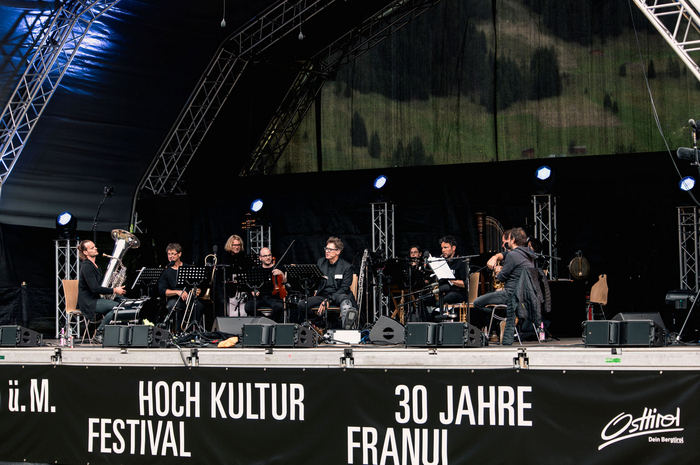 2023 feierte die Musicbanda beim „Hoch Kultur Festival“ auch ihr 30-jähriges Bestehen
