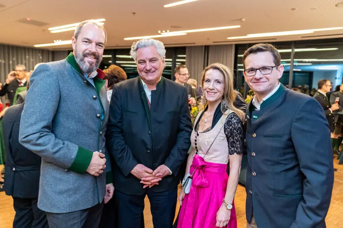Chefredakteur Hubert Patterer traf Jürgen und Anna-Maria Roth sowie Brauunion-Chef Klaus Schörghofer
