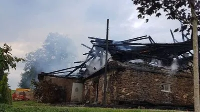 Das Gebäude wurde ein Raub der Flammen