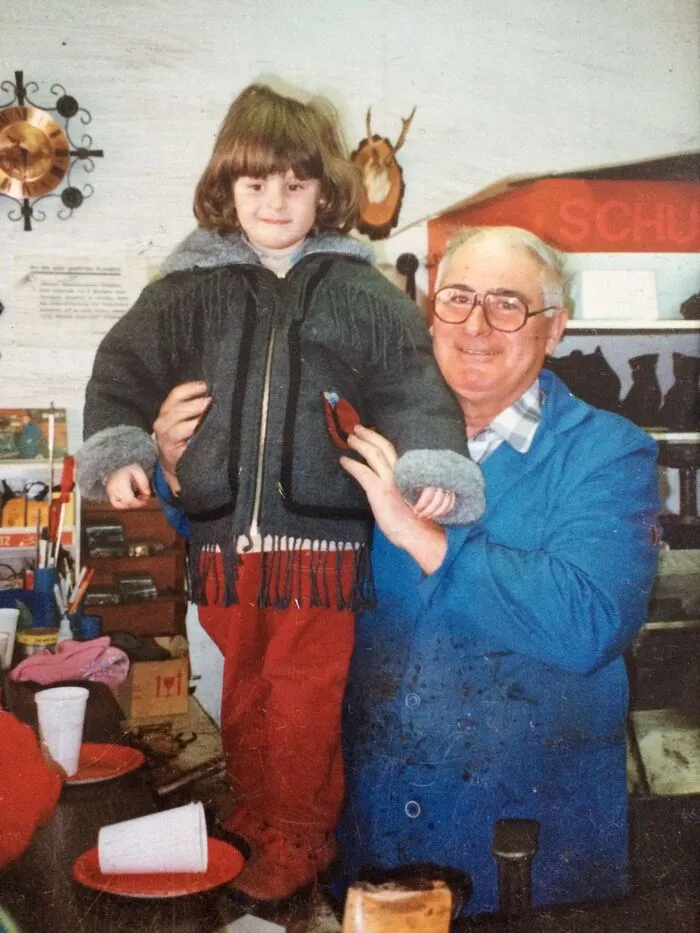 Eva Mion mit ihrem Opa, der aus Friaul nach Villach zog