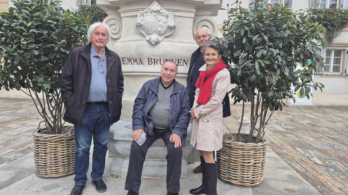 Ein Teil des Historischen Stammtisches Ehrenhausen: Altbürgermeister Gerhard Stingel, Johannes Ackerl, Fritz Sutter und Martina Pall (v.l.) 