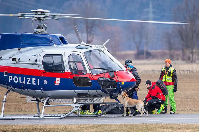 Groß war die Bestürzung, als zwei Matreier im April im Bereich des Großen Zunig von einer Lawine mitgerissen und getötet beziehungsweise schwer verletzt wurden. Das Schneebrett löste sich, da in den Tagen zuvor Neuschnee auf die Altschneedecke gefallen ist.