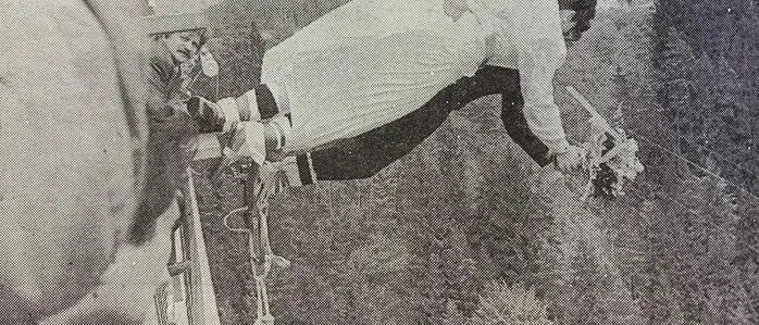 Der große Moment: der Tandemsprung des Brautpaars
