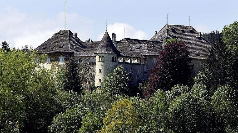 Den Ursprung nimmt Schloss Hallegg bereits im Jahre 1213