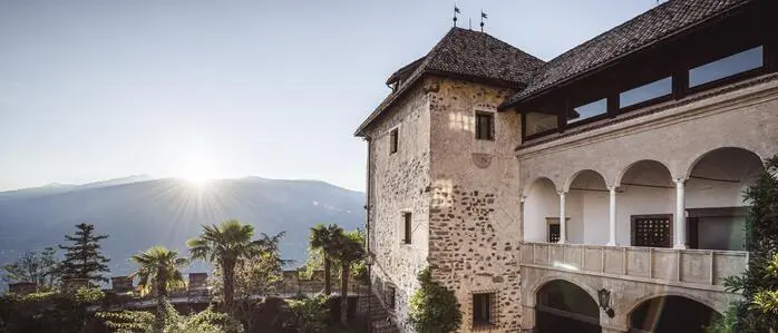 Wie im Märchen: Die mittelalterliche Burg über Meran