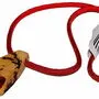 Zu finden ist auch Schmuck aus Holz 