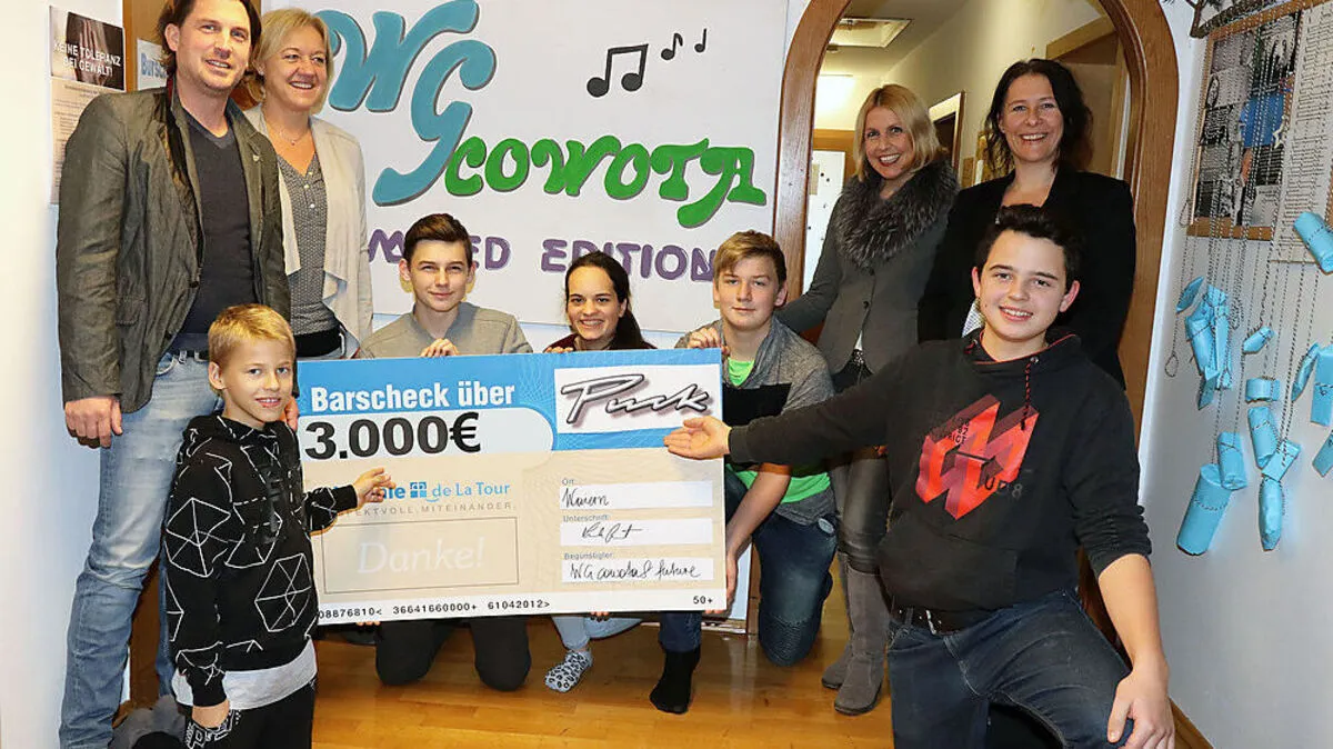 Übergabe der Spende