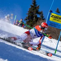 Dominik Raschner fährt im Halbfinale gegen Adrian Pertl