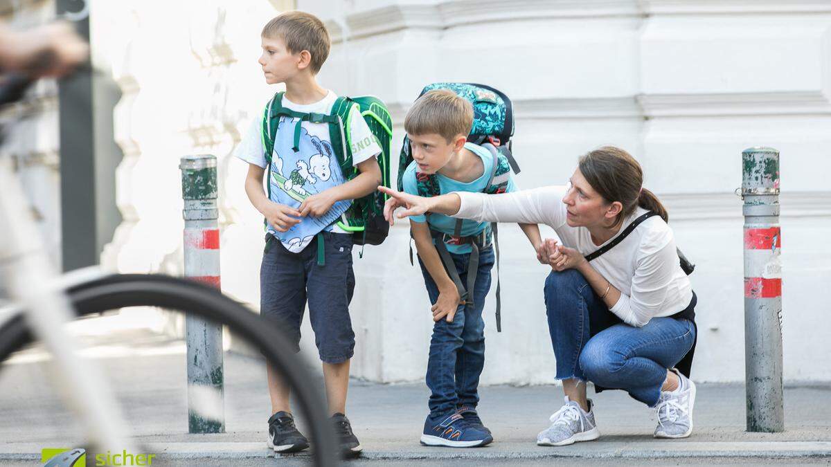 Gemeinsam übt sich der sichere Schulweg am allerbesten