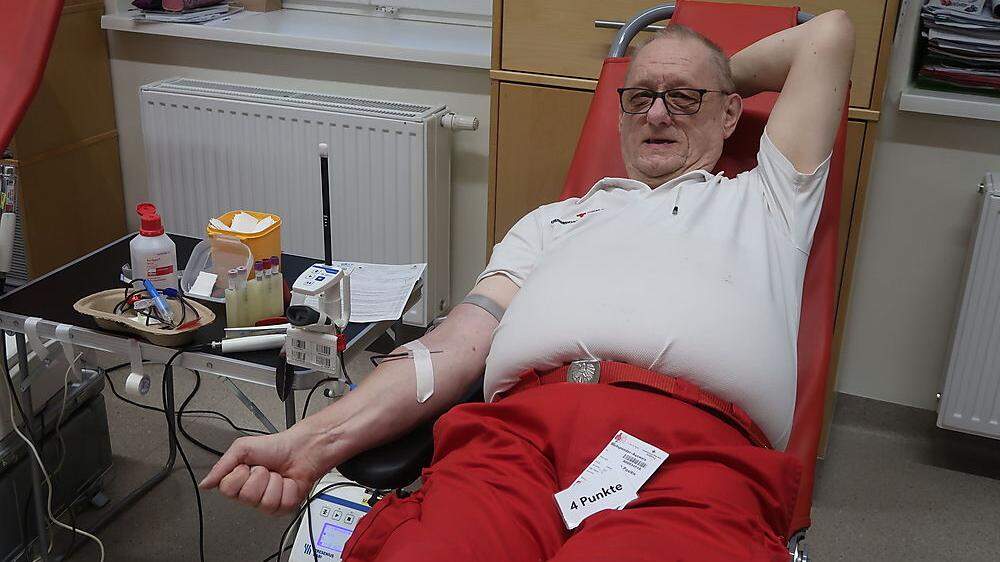 Erich Lenes spendete kurz vor Jahreswechsel zum 220. Mal Blut