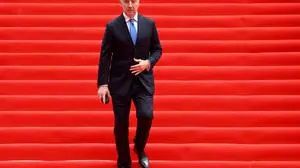 Montenegros Präsident Dukanović ist bei der Wahl am Sonntag erneut Favorit