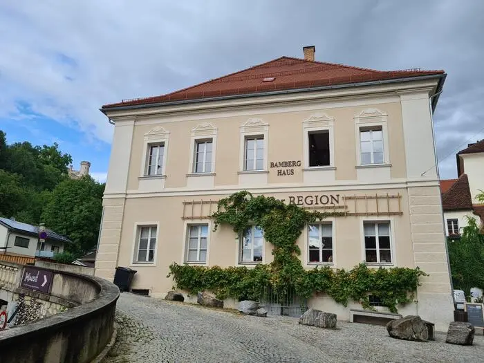 Das „Haus der Region“ befindet sich im historischen Bamberghaus im Zentrum von Wolfsberg