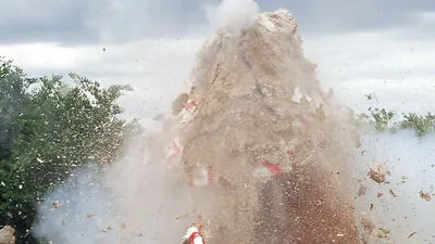 Das Rohr wurde kontrolliert gesprengt - Symbolfoto