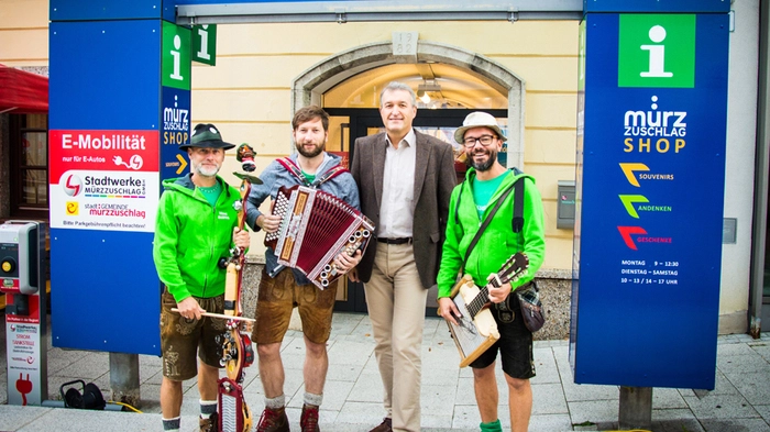 Sehr gut besucht war Österreichs 1. Chili-Messe in Mürzzuschlag. Zusätzlich fand in der Wiener Straße auch das diesjährige Wohnstraßen-Herbstfest statt.