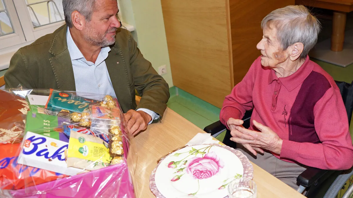 Köfer gratulierte Dürregger