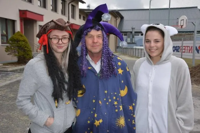 Es herrschte ein buntes Spielen und Herumtollen.