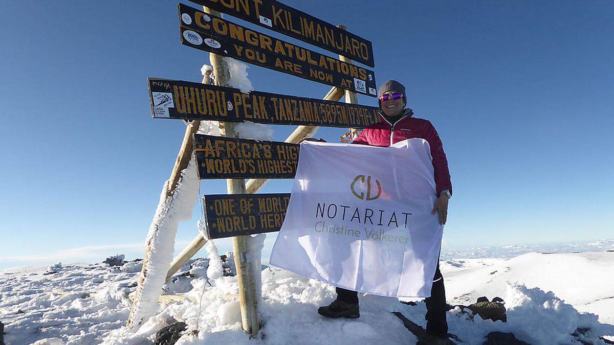 Die begeisterte Alpinistin erklomm kürzlich den Kilimanjaro in Ostafrika