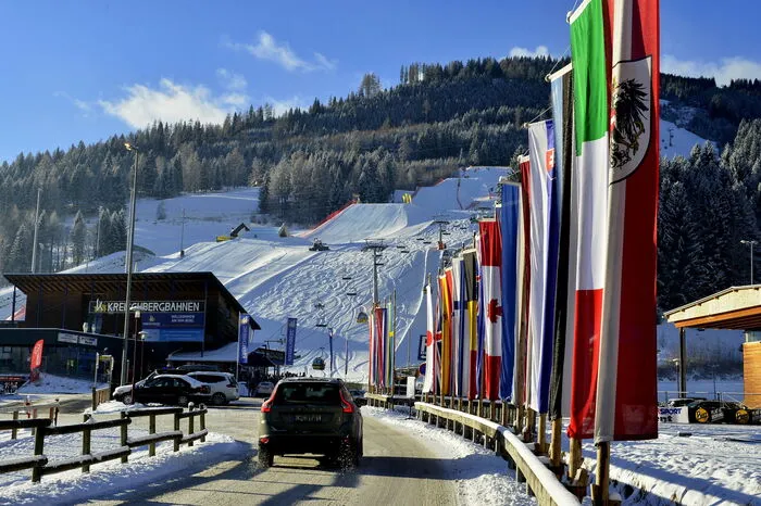 Die besten Freestyle Boarder gehen Mitte Jänner beim Snowboard Slopestyle Weltcup an den Start.