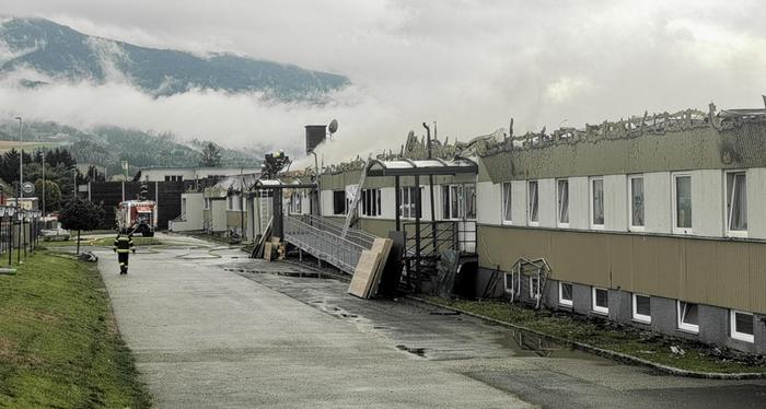 Im westlichen Teil der Lebek-Halle waren die Kunstwerke von Karl Schüßler im Keller gelagert