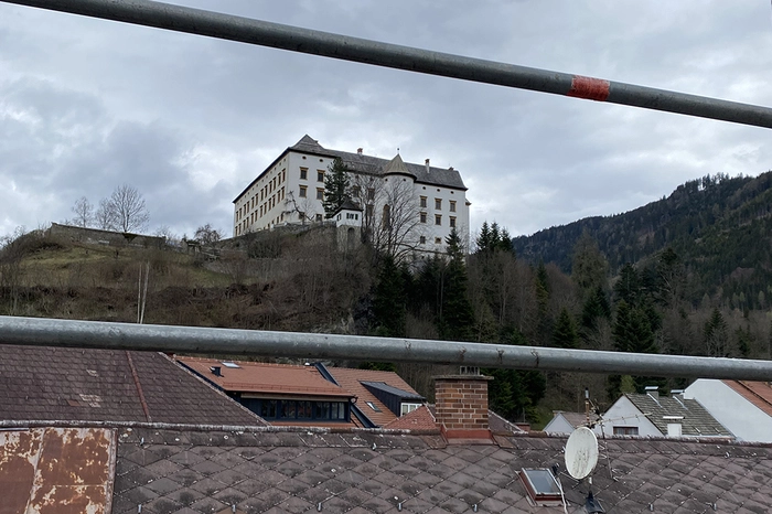 … und unterschiedlichen Blickrichtungen – zum Beispiel auf Schloss Murau.