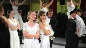 Das Deutschlandsberger Bundesschulzentrum verwandelte sich in eine märchenhafte Ballkulisse