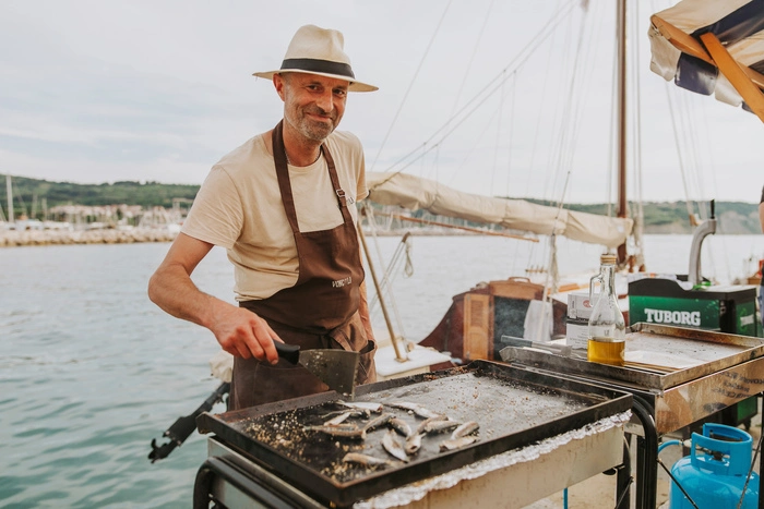 Beim Geschmackspier-Event lernen Sie die authentische Küche von Izola kennen 