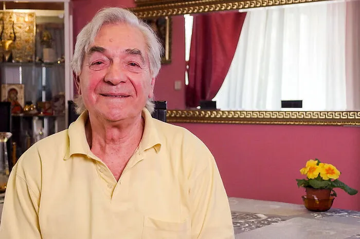 Bogomil, 85-jähriger Pensionist aus Niederösterreich, flüchtete 1956 von Bulgarien nach Österreich und sucht "eine liebevolle, altmodische, nicht emanzipierte Frau, die keine Hollywoodschönheit sein muss". Er spielt gerne Golf und ist ein leidenschaftlicher Tänzer. 