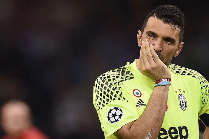 Gianluigi Buffon (Torhüter Juventus): "Es ist eine große Enttäuschung, weil wir dachten, wir haben alles notwendige geleistet für den Sieg. Um diesen Pokal zu gewinnen, muss man stärker sein als alle anderen. Sie haben verdientermaßen gewonnen."
