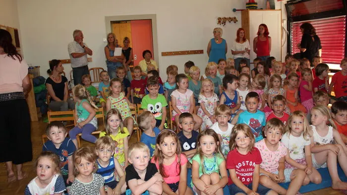 Zweieinhalb Monate lange beschäftigten sich die Schützlinge im Kindergarten Pichling im Rahmen des Projektes "BärenSicher. BärenStark." in Kooperatoin mit Große schützen Kleine und der AUVA mit dem Thema Unfallprävention.