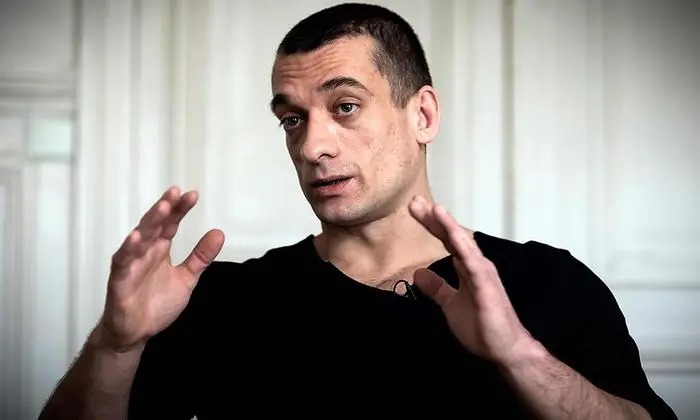 Aktionskünstler Piotr Pawlensky 