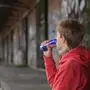 Jugendlicher, Energy Drink Jugendlicher Energy Drink

Young people Energy Drink Young people Energy Drink