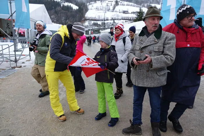 Auf ein Foto mit Thomas Morgenstern