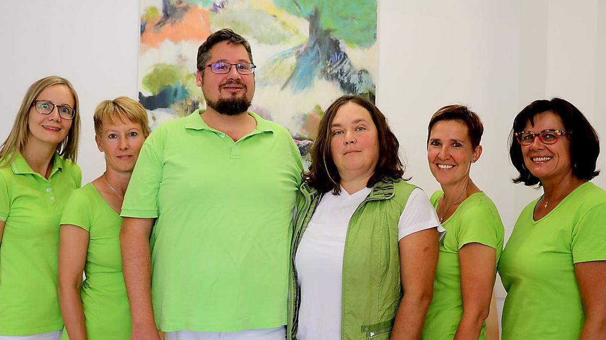 Silvia Sitka, Andrea Weberhofer, Michael Adomeit, Ursula Eichberger, Karin Janisch, Theresia Stübler werden in einer Ordination arbeiten