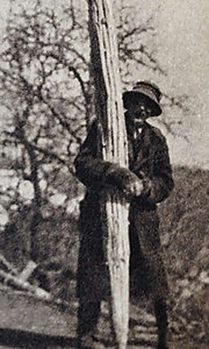 In Schönweg punktete dieser Bauer mit einer besonders langen Osterfackel 
