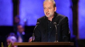 Wird seinen neuen Text auch in Wien als Theaterstück aufführen: Ferdinand von Schirach