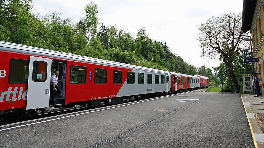 Wenn der Bahnhof Tainach-Stein im geschlossen werden würde, wäre der nächste Zustieg erst in Kühnsdorf möglich  