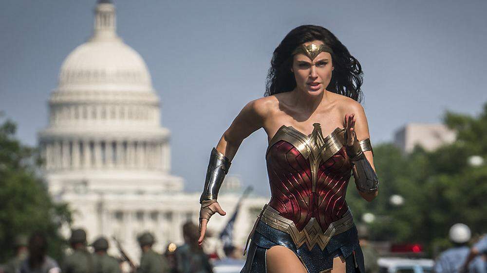 Wann läuft Gal Gadot in  &quot;Wonder Woman 1984&quot; in den Kinos?